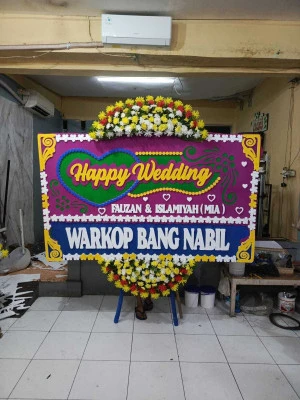 Papan Bunga di Kedungringin Suruh